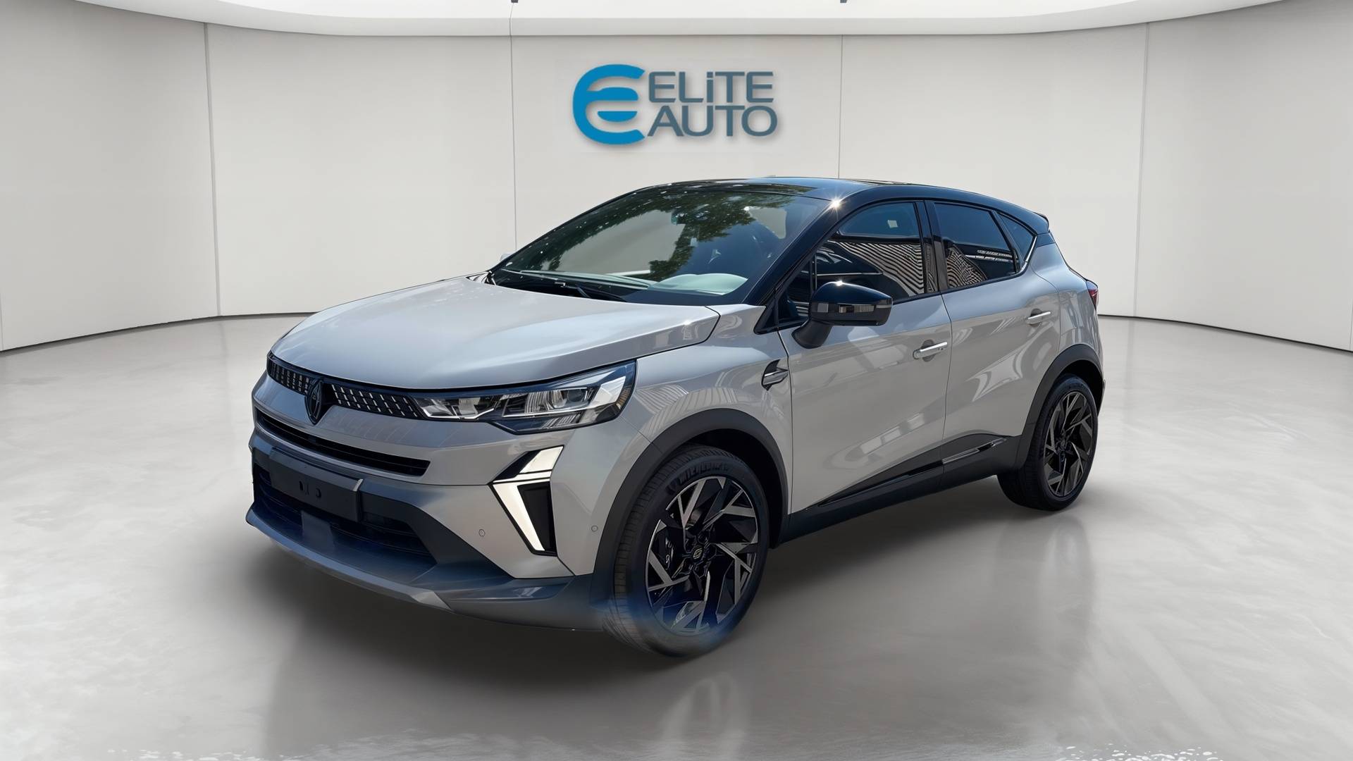 Captur E-Tech full hybrid 160 ch