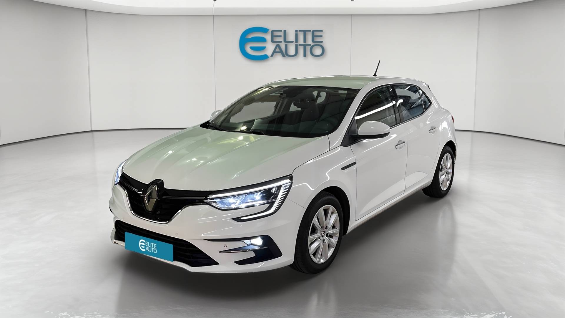 Mégane IV Berline Blue dCi 115 EDC - 21N