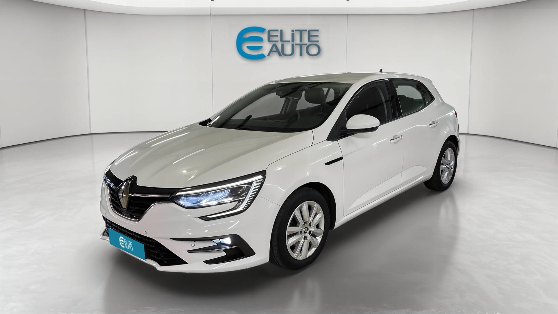 Mégane IV Berline Blue dCi 115 EDC - 21N