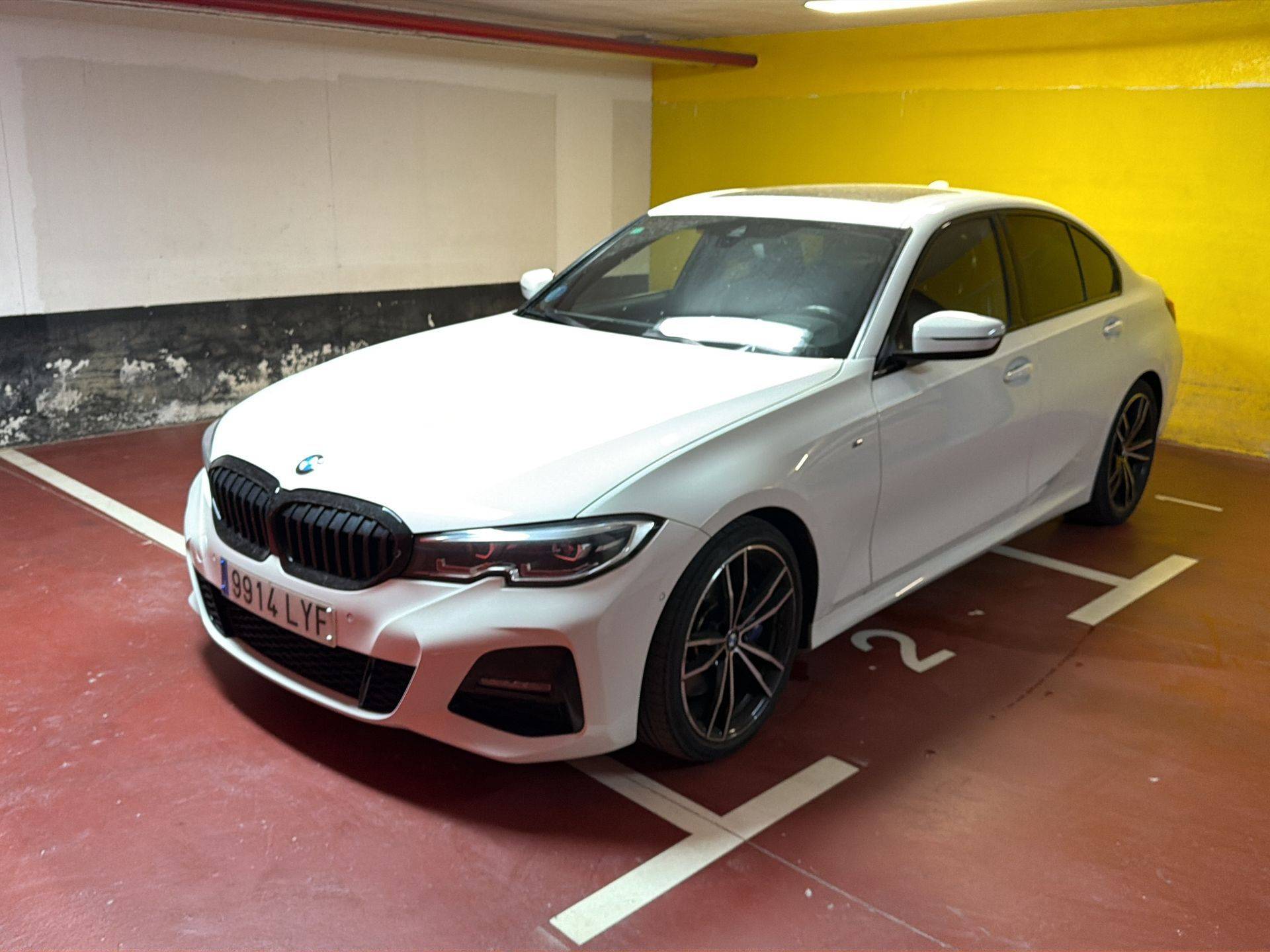 318dA