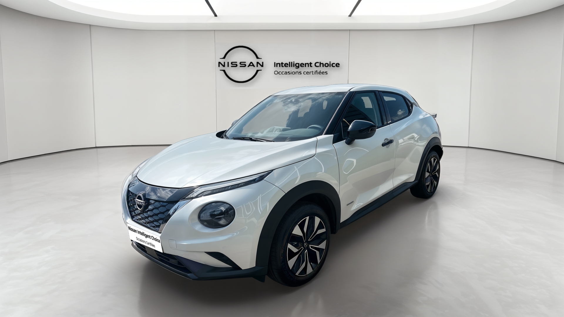 Juke HYBRID 143