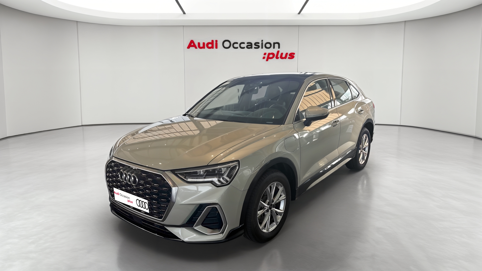 Q3 Sportback 45 TFSIe 245 ch S tronic 6
