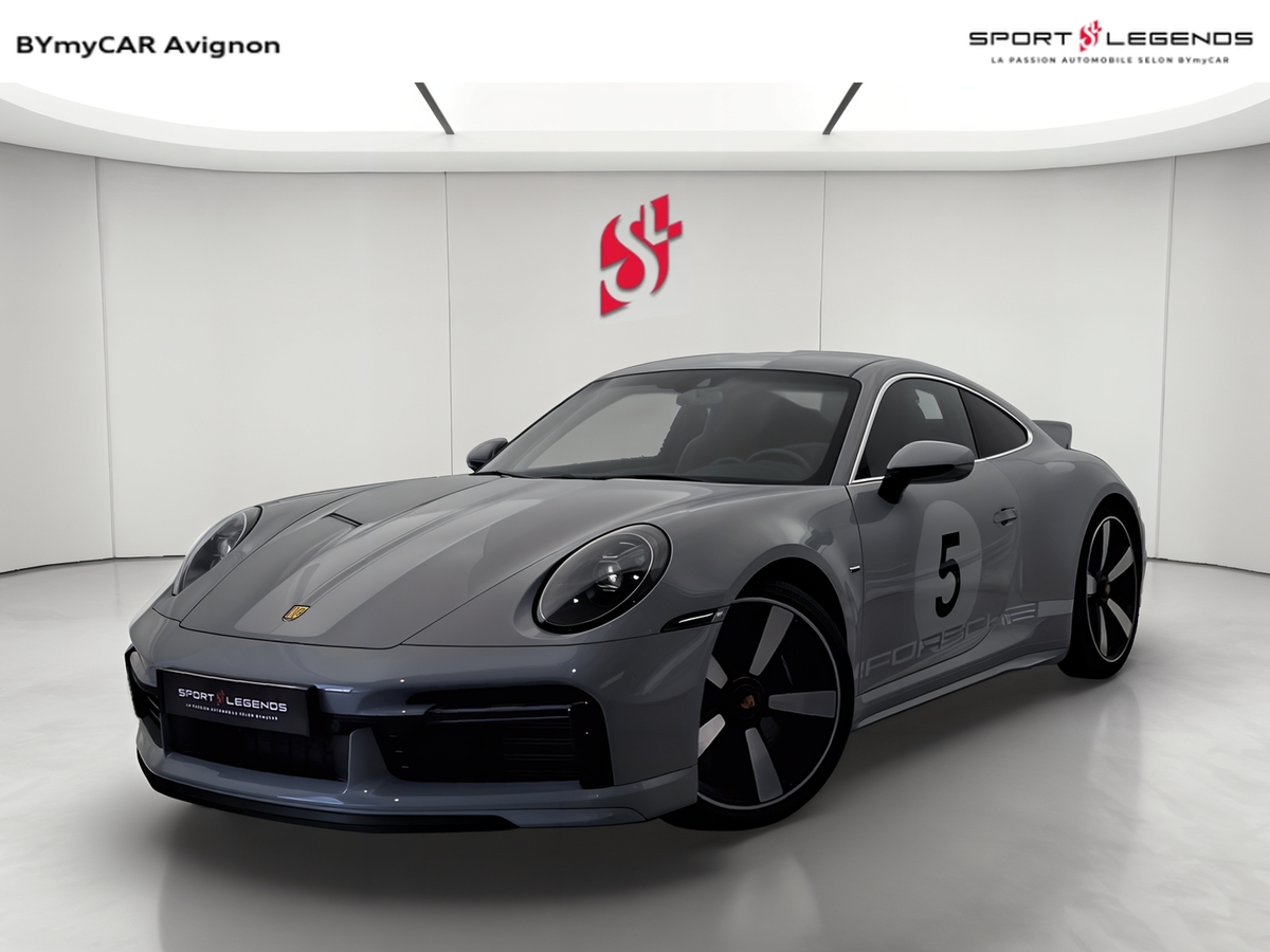 PORSCHE 911