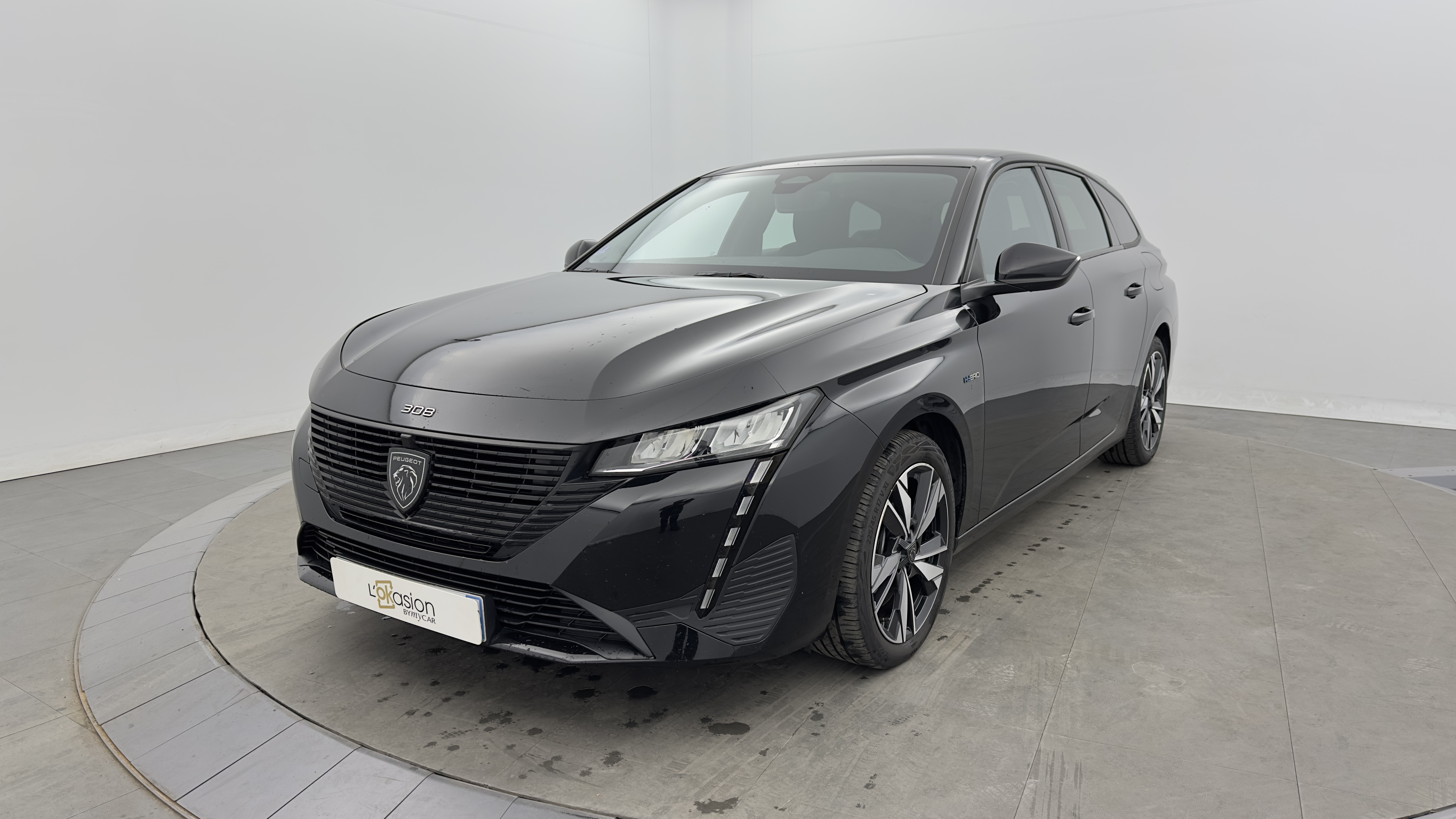 308 SW PHEV 180 e-EAT8