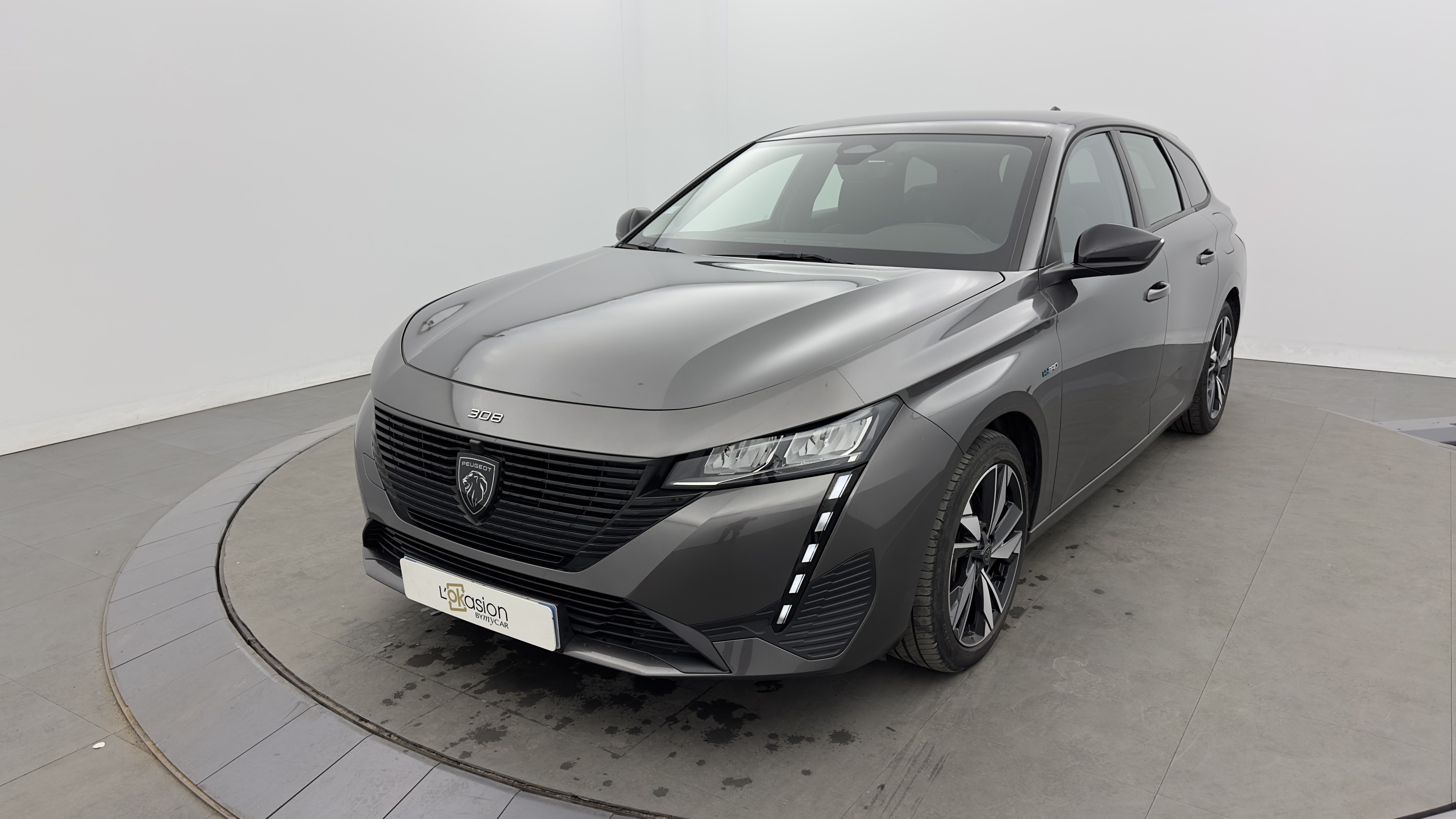 308 SW PHEV 180 e-EAT8