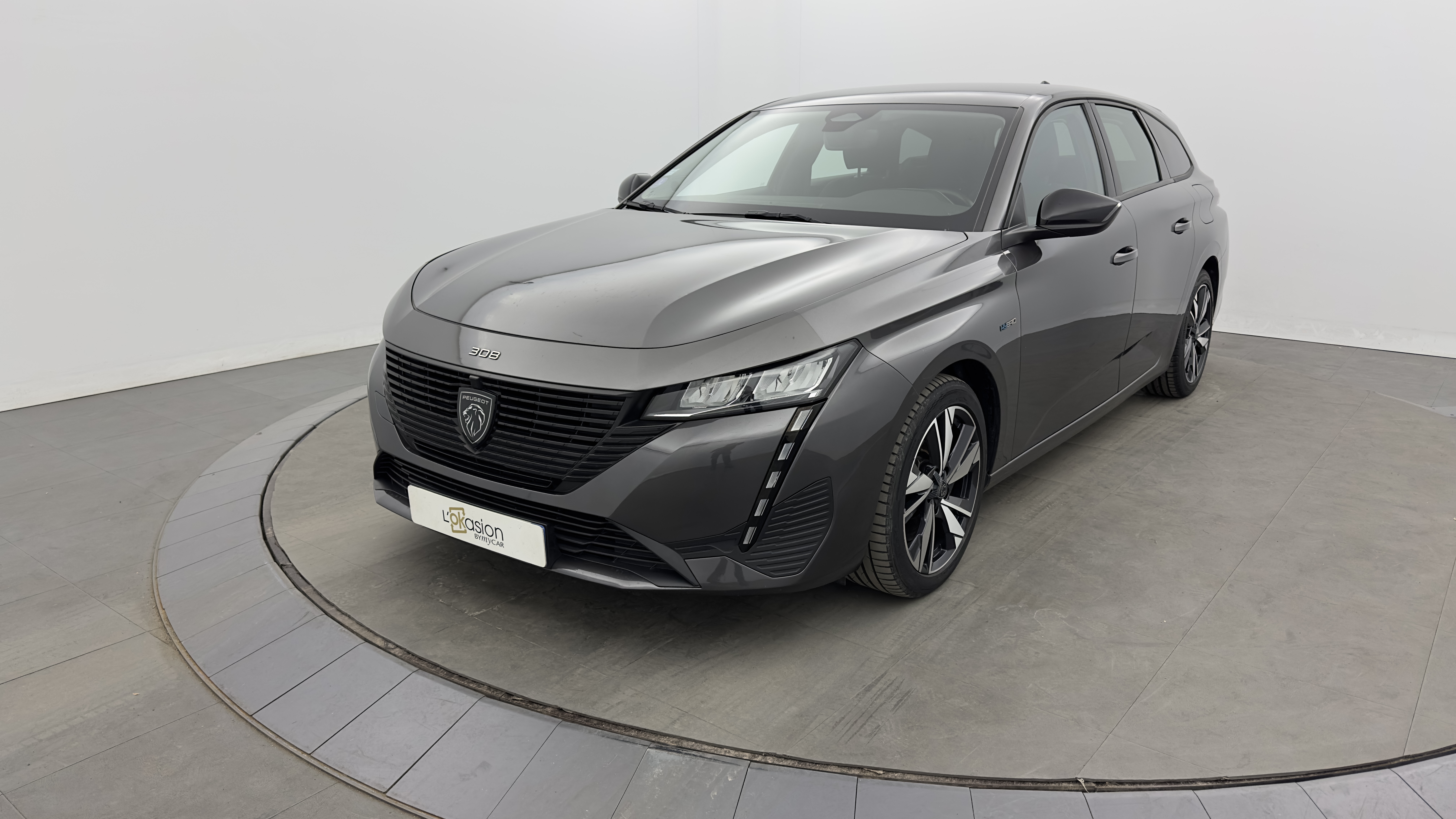 308 SW PHEV 180 e-EAT8