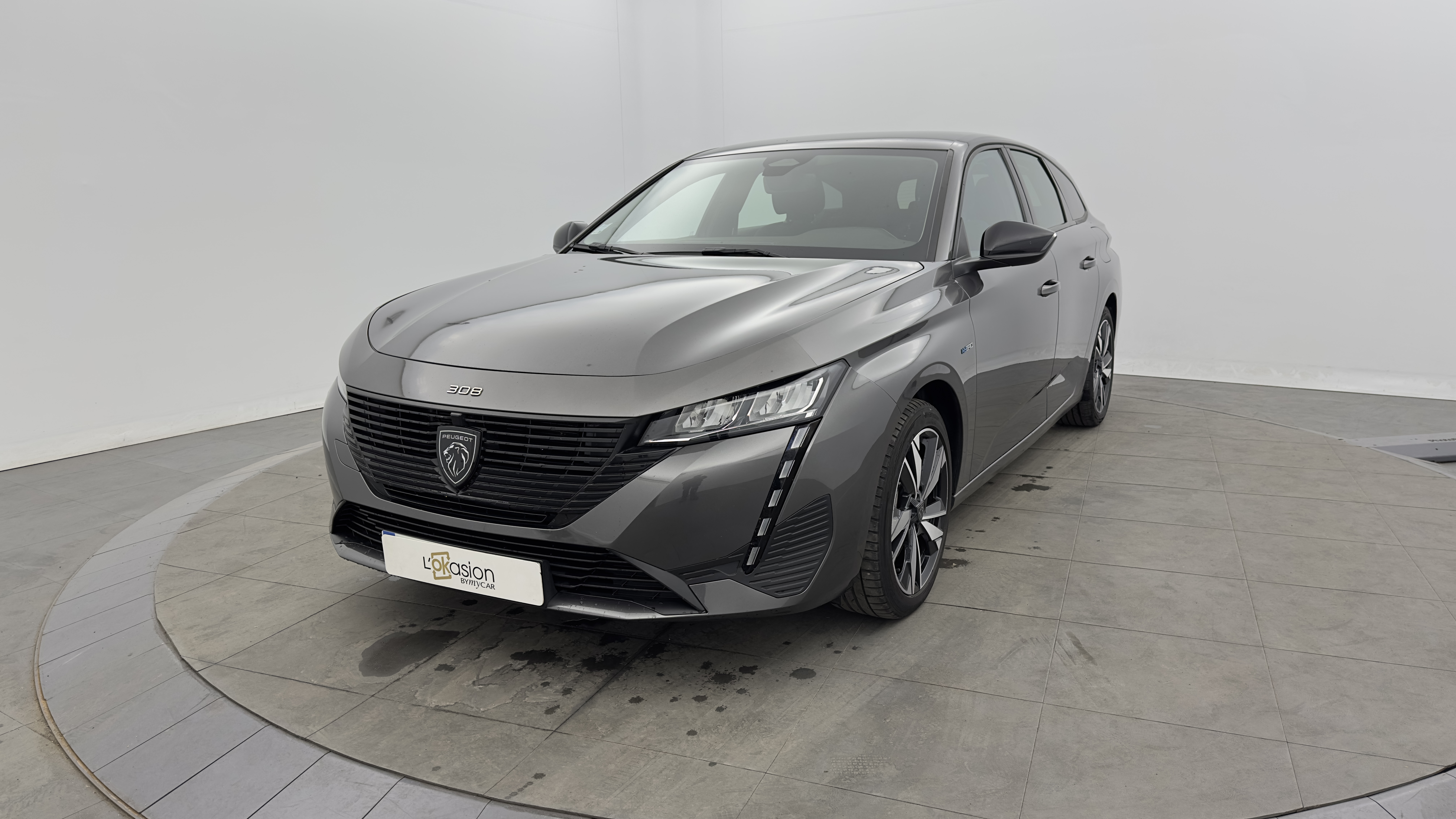 308 SW PHEV 180 e-EAT8
