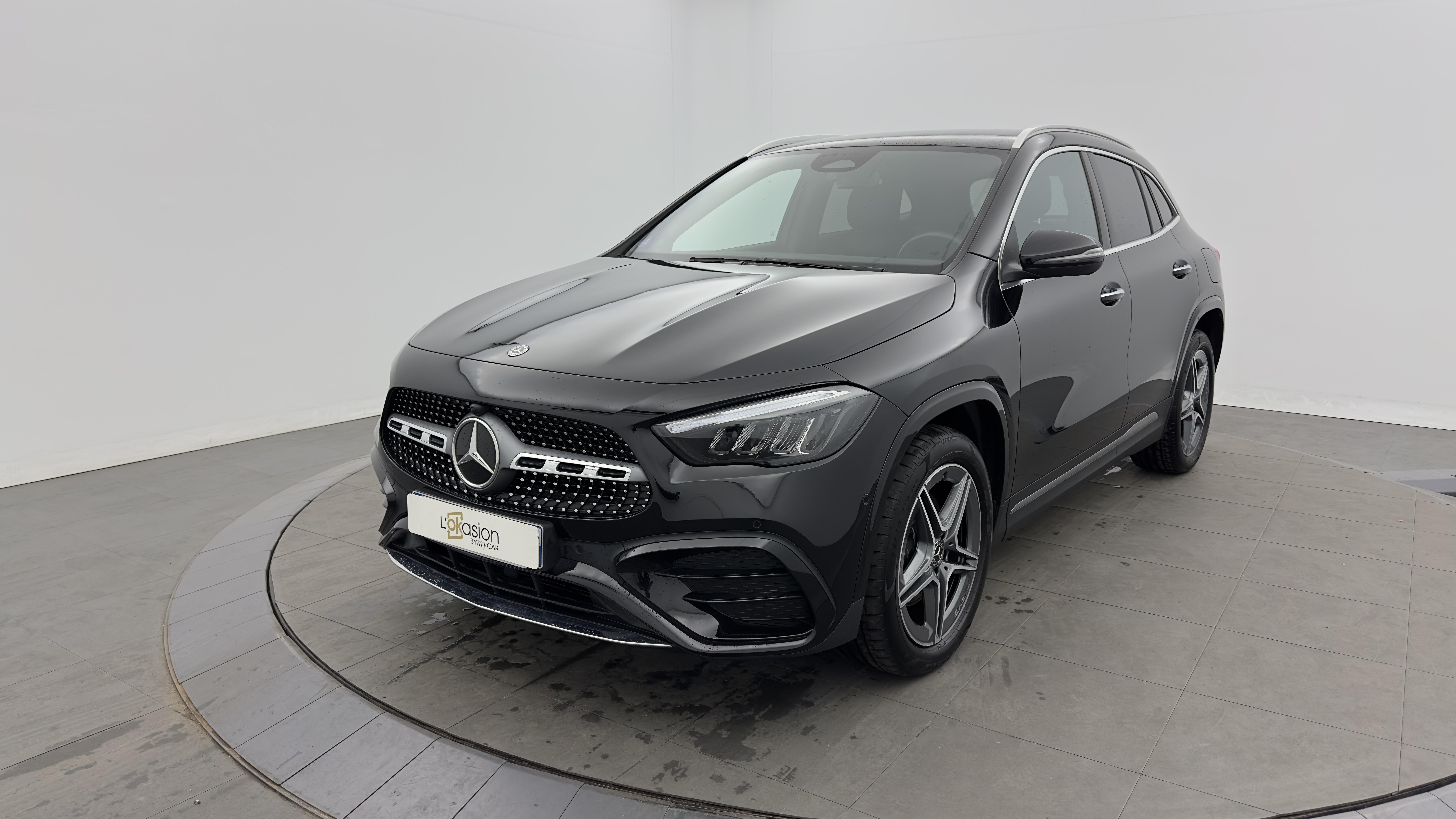 GLA 250 e Hybrid EQ 8G-DCT